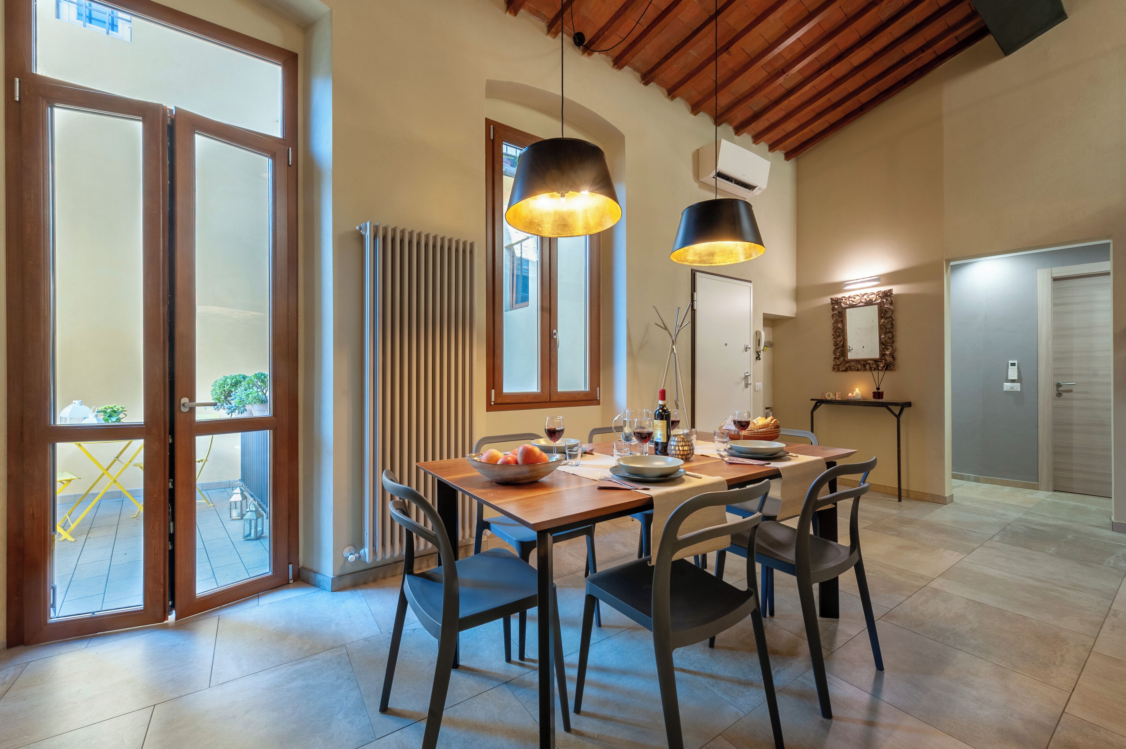 Leilighet (2 Bedrooms) | Spisestue