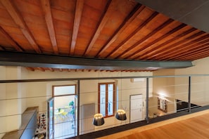 公寓 (2 Bedrooms) | 2 間臥室、筆電工作空間、熨斗/熨衣板、搖籃/嬰兒床