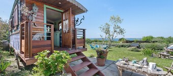 Luxury Caravan Cabin with 180° Sea View in Plougastel-Daoulas