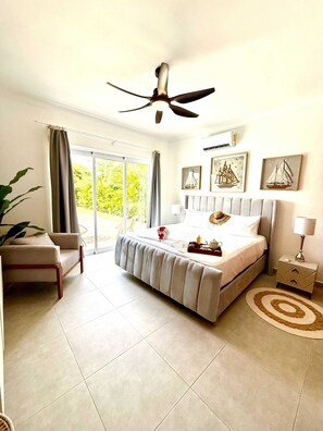 3 bedrooms, iron/ironing board, WiFi, bed sheets - 3bd with rooftop ocean view in Sosua Ocean Village (Sosúa)