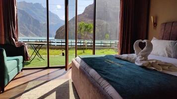 Deluxe Double Room, Mountain View