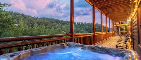 Bain à remous extérieur