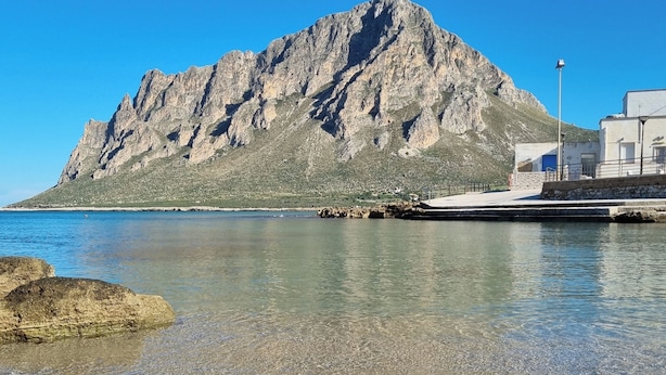 A rocky mountain with a clear blue sky. - La Casa Più Bella | Near San Vito Lo Capo, Cornino & Monte Cofano (Custonaci)