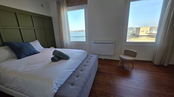 Fer et planche Ă repasser, Wi-Fi gratuit, draps fournis