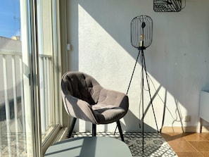 Interior - Le Saint-Pierre – Appartement Duplex à 100 m de la Plage (Le Grau-du-Roi)