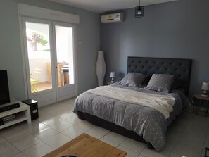 1 Schlafzimmer, Bügeleisen/Bügelbrett, Reisekinderbett, WLAN