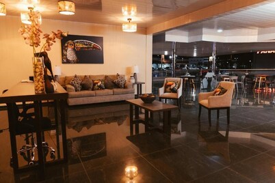 Hotel Plaza Los Tucanes