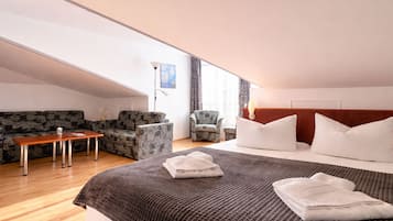 1 chambre, fer et planche à repasser, accès Internet
