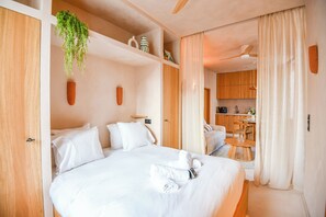 Iron/ironing board, WiFi, bed sheets - Le Charras - Appart standing proche plage Catalans (Marseille)