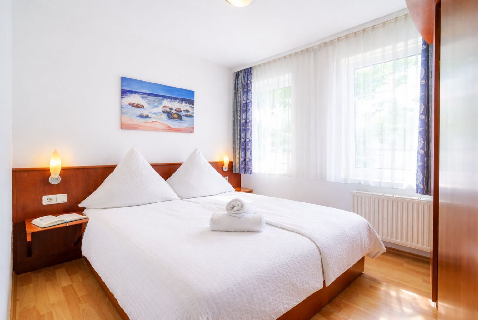 3 bedrooms, iron/ironing board, Internet