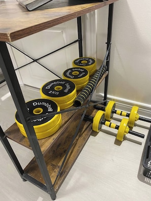 Apartment, 2 Bedrooms | Fitness studio - Newly Renovated Two Bedroom Apartment (Mississauga)