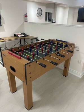 Appartement, 2 chambres, fumeur | Salle de jeux
