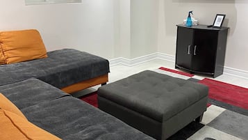 Apartment, 2 Bedrooms | Interior