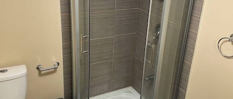 Appartement, 2 chambres, fumeurs | Salle de bain