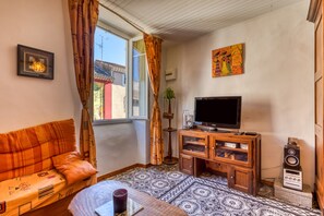 Televisio, takka, stereot