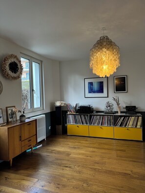 Nicht klassifiziertes Bild, 3 von 29, Schaltfläche