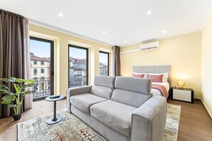 TV - GuestReady - Poveiros Flats (Porto)