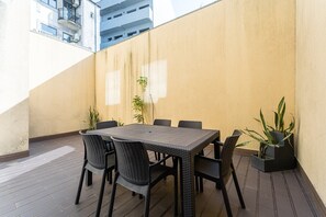 Outdoor dining - GuestReady - Poveiros Flats | Arpão Apartment (Porto)