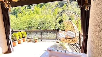 Double Room, Balcony, Courtyard View | Teres/patio