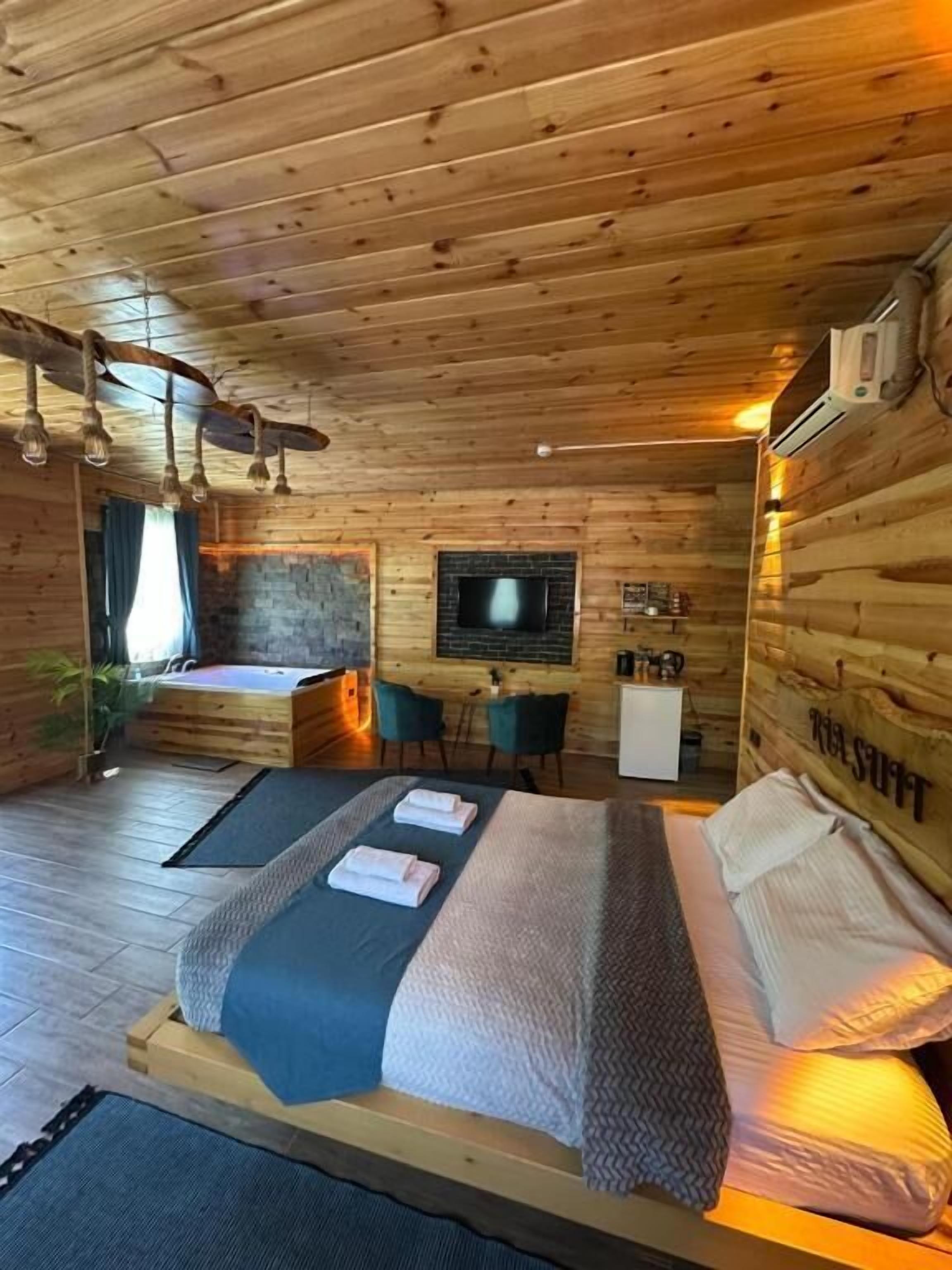 Soundproofing, iron/ironing board, free WiFi, wheelchair access