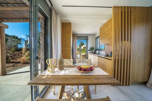 Luxury Villa | Living area - WEST VILLA by CYAMES (Gavalochori)
