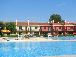 Pool - Residence Michelangelo two-room apartment B4*+ facing the pool first floor for 4 persons (Bibione)