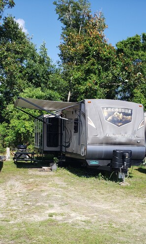 Photo non classée, 4 sur 13, bouton