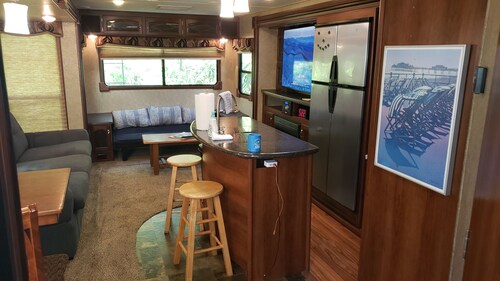 Amazing recreational vehicle with AC at Cook Bayou Marina in Panama City.