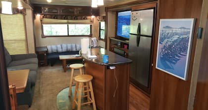 Amazing recreational vehicle with AC at Cook Bayou Marina in Panama City.