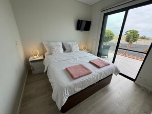 2 slaapkamers, een strijkplank/strijkijzer, wifi, beddengoed