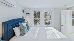 3 slaapkamers, een strijkplank/strijkijzer, wifi, beddengoed