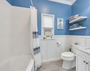 Shower, hair dryer, towels - Oceanview Oasis (Wildwood)