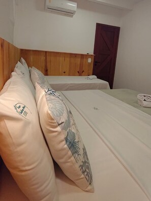 1 chambre, accĂšs Internet, draps fournis