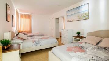 Bügeleisen/Bügelbrett, Internetzugang