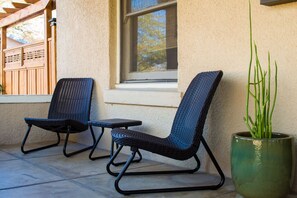 Terrace/patio - Casita Linda: one minute walk to the U of A (Tucson)