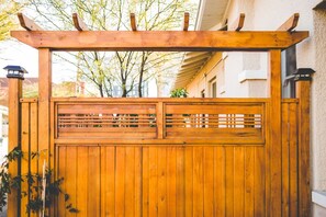Property grounds - Casita Linda: one minute walk to the U of A (Tucson)