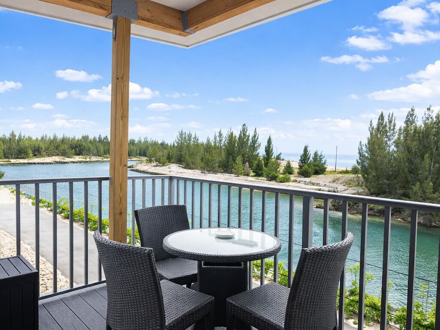 Signature Suite, 3 Bedrooms, Kitchen, Canal View | Terrace/patio
