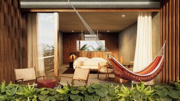 Suite superior | Caja de seguridad en la habitación y espacio para trabajar con laptop