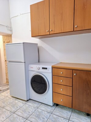 Nicht klassifiziertes Bild, 4 von 9, Schaltfläche