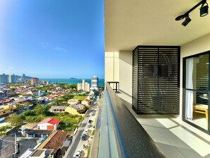 Imagen sin descripción, 3 de 24, botón