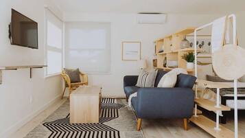 TV, offices