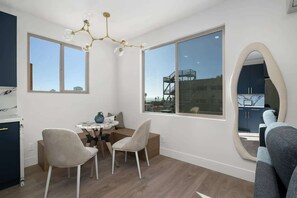 Dining - Refined Retreat in Banker's Hill (San Diego)