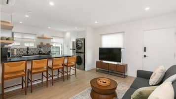 TV, offices
