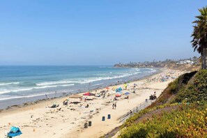 Beach nearby - PB Apartment Right by the Beach with Parking!! (San Diego)