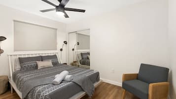 2 bedrooms, iron/ironing board, WiFi, bed sheets