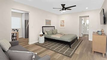 Iron/ironing board, WiFi, bed sheets