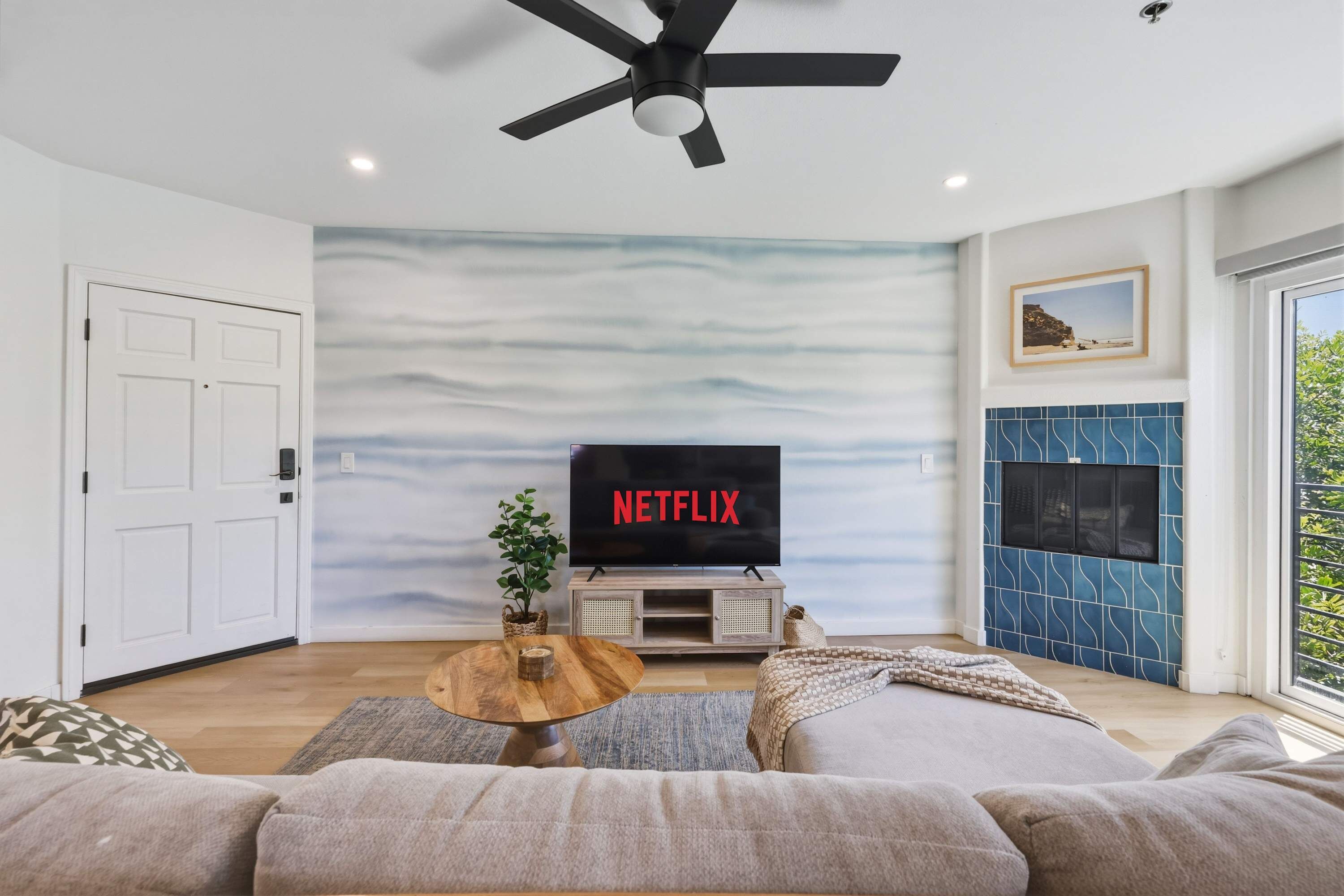 TV, offices
