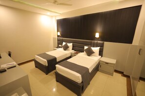 Deluxe-Doppel- oder -Zweibettzimmer