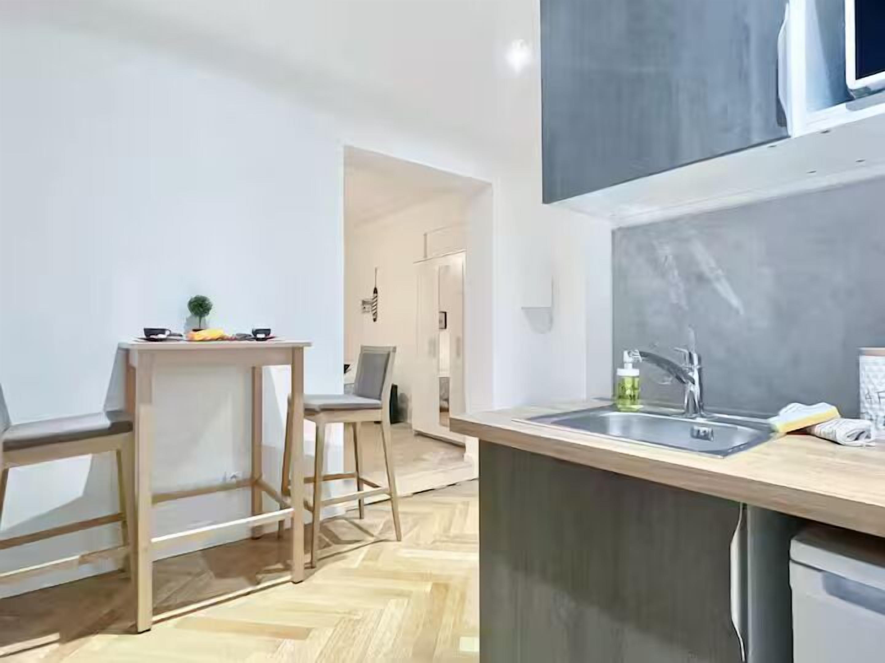 Estúdio luxo, para não fumantes, vista para a cidade | Cozinha privada