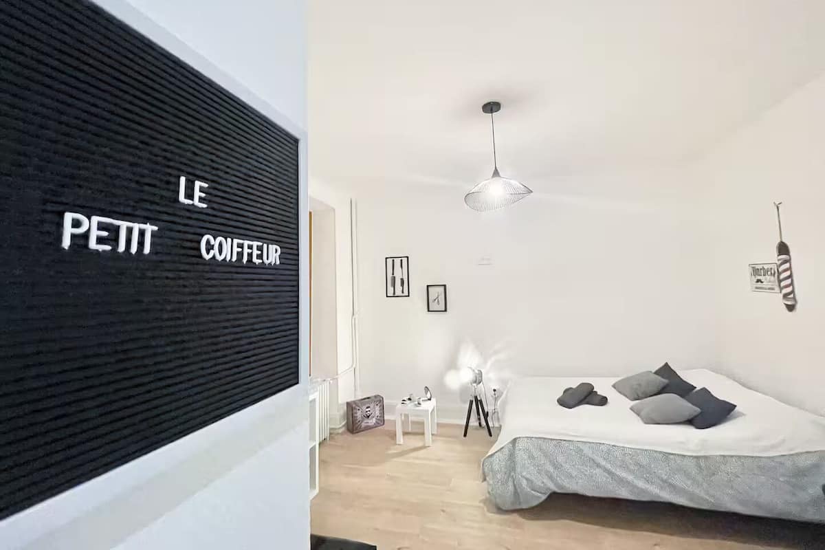 Estúdio luxo, para não fumantes, vista para a cidade | Wi-Fi de cortesia